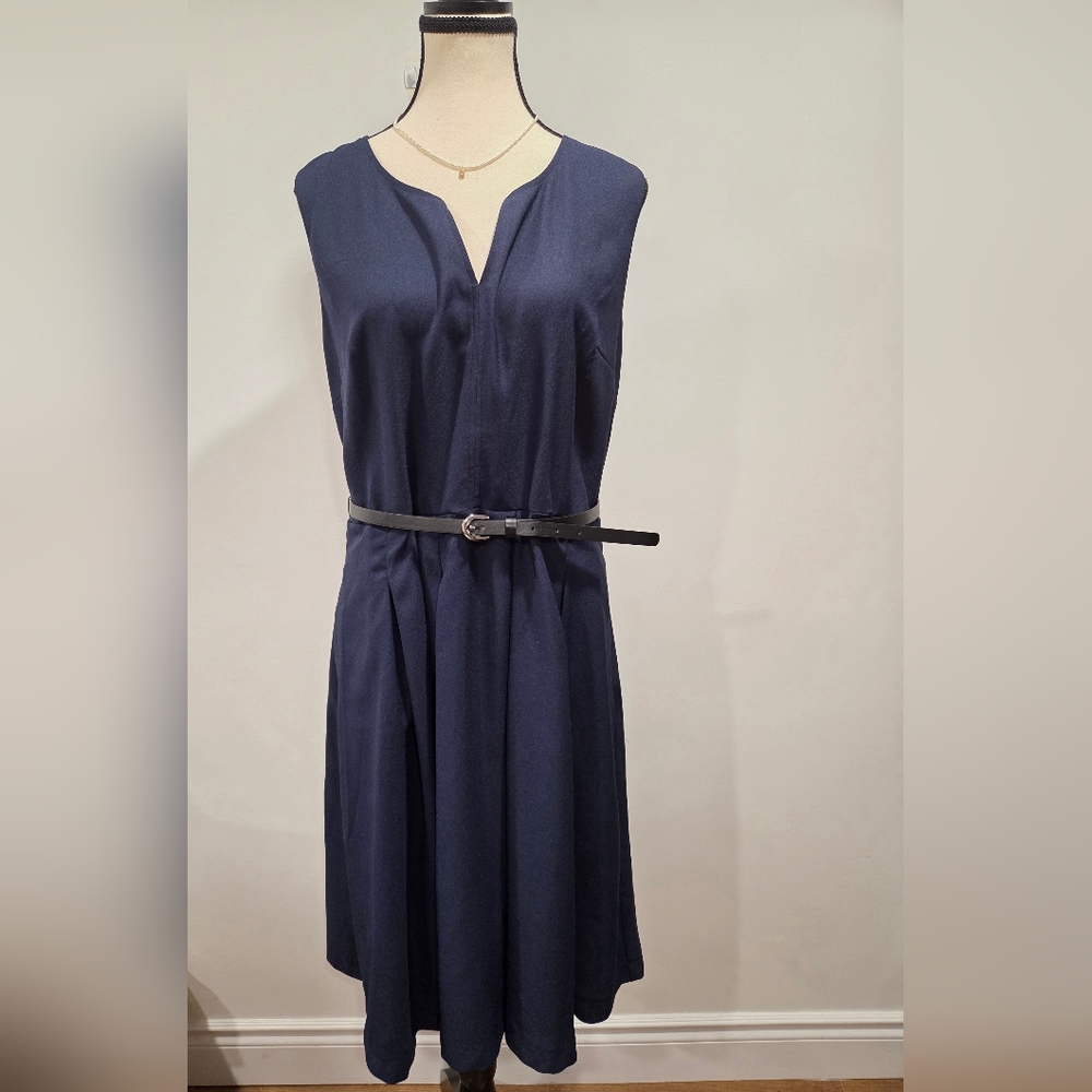 BNWT Suzy Shier Navy Sleeveless Midi Dress w/ Belt – Size L